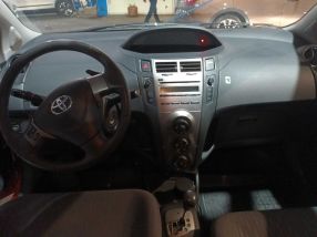 Toyota Yaris - 2009