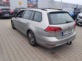 Volkswagen Golf - 2020