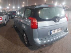 Peugeot 5008 - 2010
