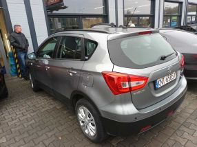 Suzuki SX4 S-Cross - 2020