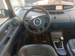 Renault Grand Espace - 2010