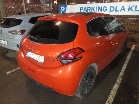 Peugeot 208 - 2016