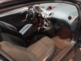Ford Fiesta - 2010