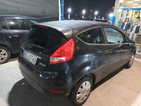 Ford Fiesta - 2010