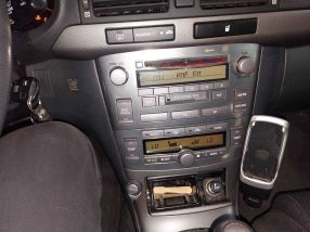 Toyota Avensis - 2004