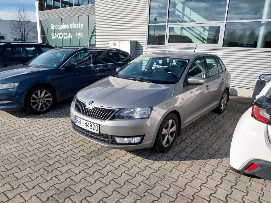 Skoda Rapid Spaceback - 2015