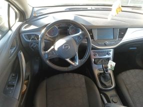 Opel Astra - 2019