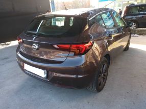 Opel Astra - 2019