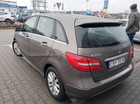 Mercedes-Benz B - 2013