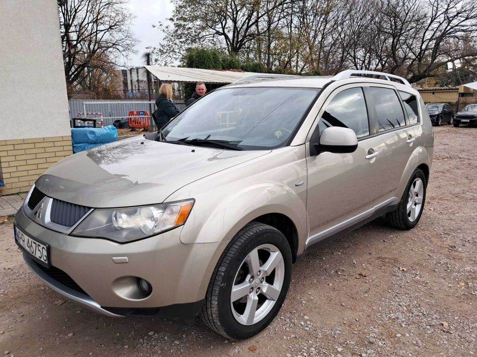 Mitsubishi Outlander - 2008