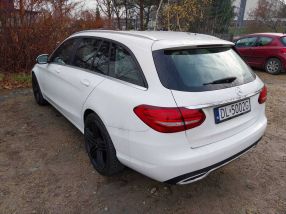 Mercedes-Benz C - 2015