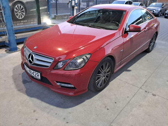 Mercedes-Benz E