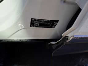 Volkswagen Tiguan - 2016