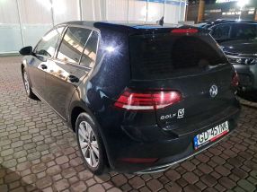Volkswagen Golf - 2017