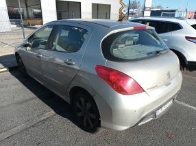 Peugeot 308 - 2008