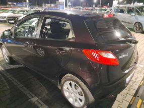 Mazda 2 - 2012