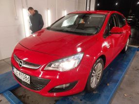 Opel Astra - 2014