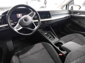 Volkswagen Golf - 2020