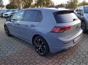 Volkswagen Golf - 2022
