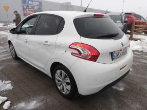 Peugeot 208 - 2013