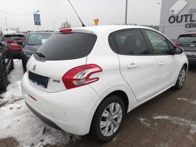 Peugeot 208 - 2013