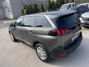 Peugeot 5008 - 2021