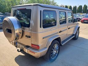 Mercedes-Benz G - 2020