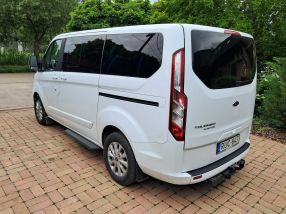 Ford Tourneo Custom - 2019