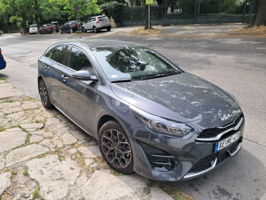 Kia ProCeed