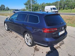 Volkswagen Passat - 2015
