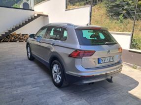 Volkswagen Tiguan - 2016