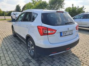 Suzuki SX4 S-Cross - 2019