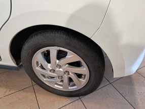 Mitsubishi Space Star - 2024