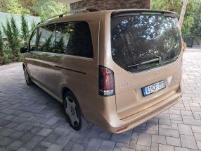 Mercedes-Benz V - 2024