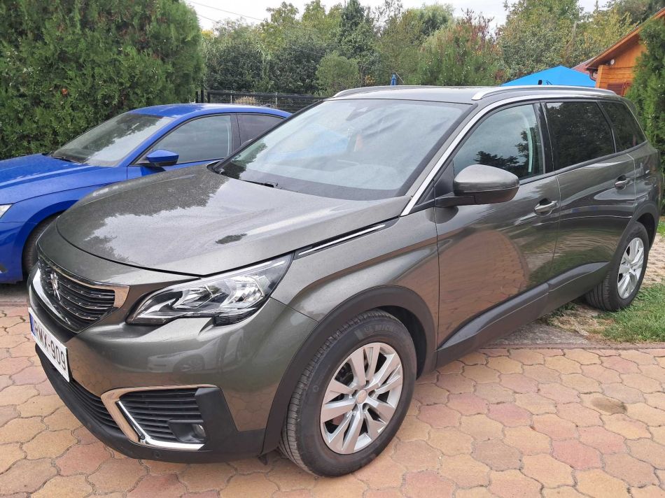 Peugeot 5008 - 2019