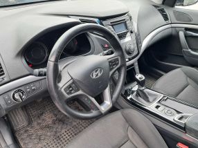 Hyundai i40 - 2012
