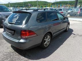 Volkswagen Golf - 2013