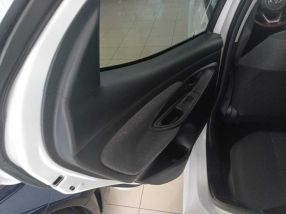 Toyota Yaris - 2021