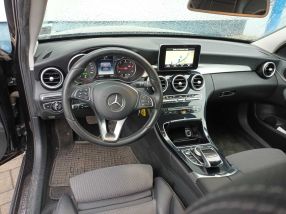 Mercedes-Benz C - 2015