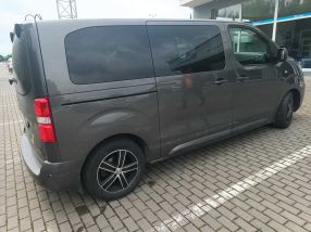 Peugeot Traveller - 2018