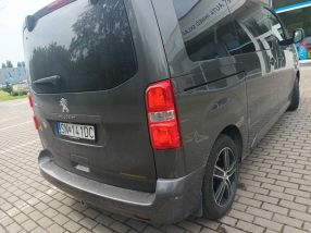 Peugeot Traveller - 2018