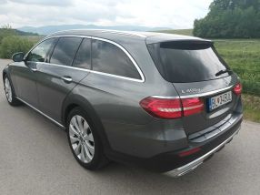 Mercedes-Benz E - 2018