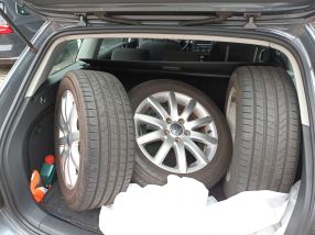 Volkswagen Golf - 2008