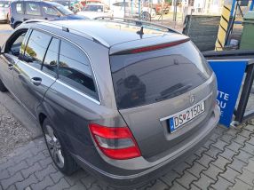 Mercedes-Benz C - 2010