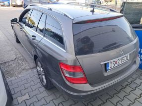 Mercedes-Benz C - 2010