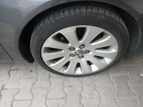 Opel Insignia - 2011