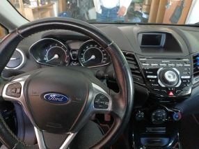 Ford Fiesta - 2015