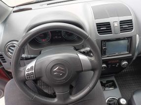 Suzuki SX4 - 2012
