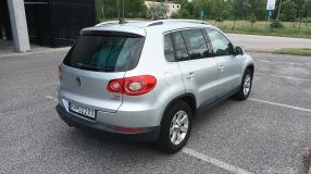Volkswagen Tiguan - 2010
