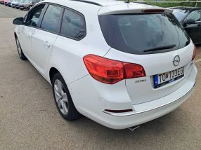 Opel Astra - 2015